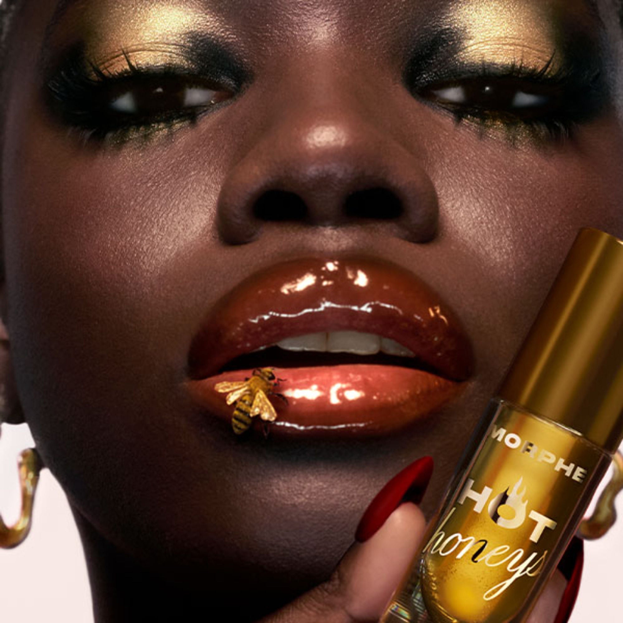 MORPHE Hot Honeys Plumping Lip Oil - Royal Sting