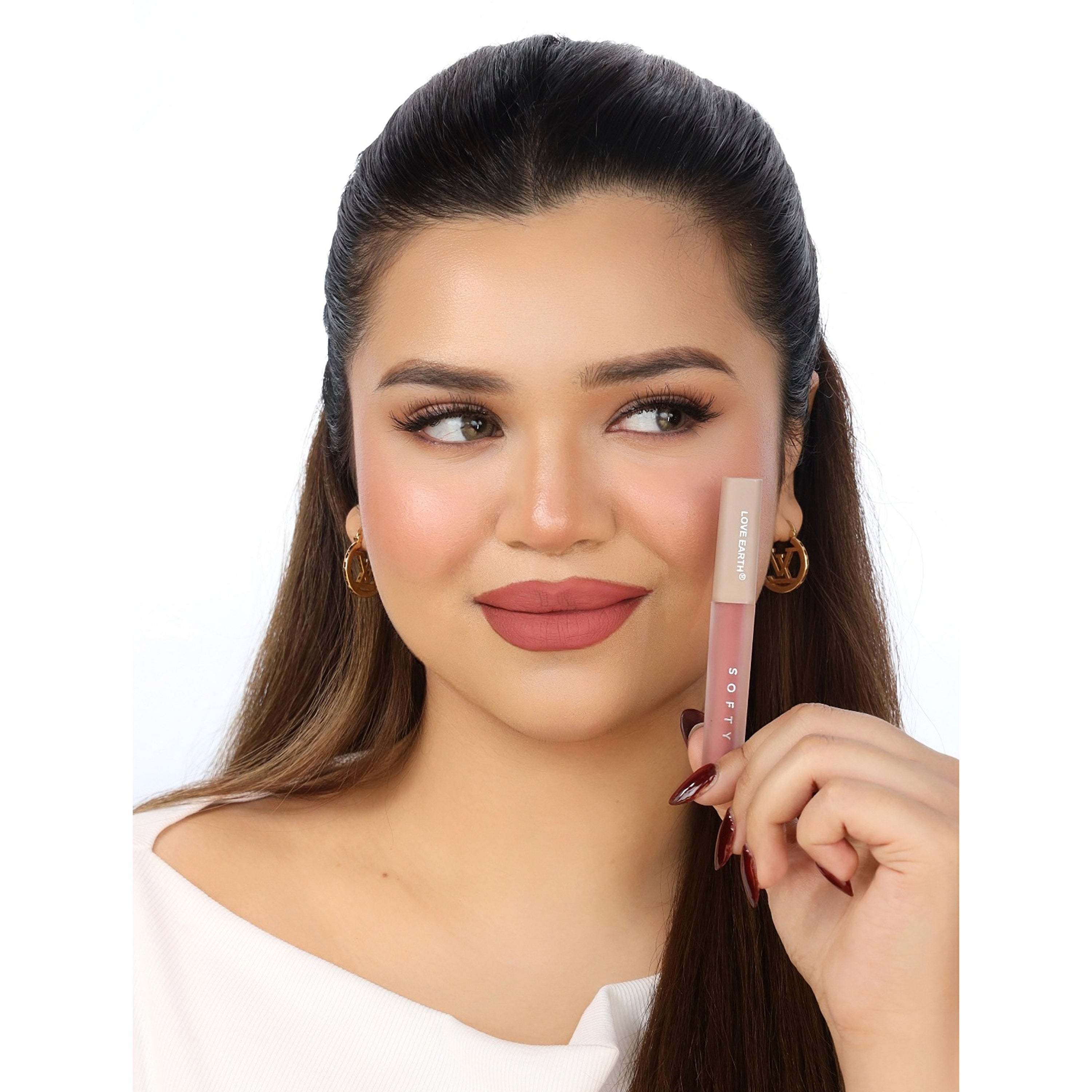 Love Earth Softy Tinty Lipstick - Almond Cream