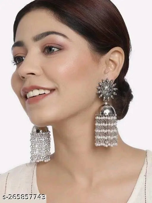 WOMENS SILVER COLOUR OXIDISED EARRINGS WITH WHITE PEARL THZ 017