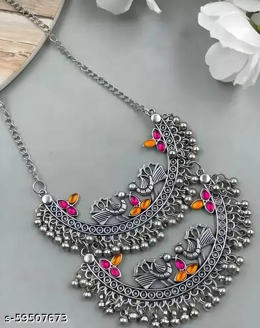 WOMENS SILVER COLOUR OXIDISED NACKLACE AND EARRINGS WITH PEACOCK DESIGN THZ018