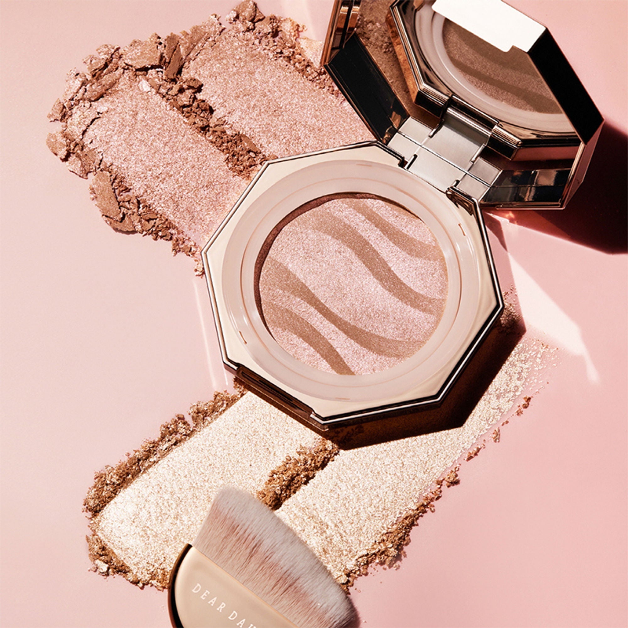 Dear Dahlia Blooming Edition Endless Glow Illuminator - Sunlit