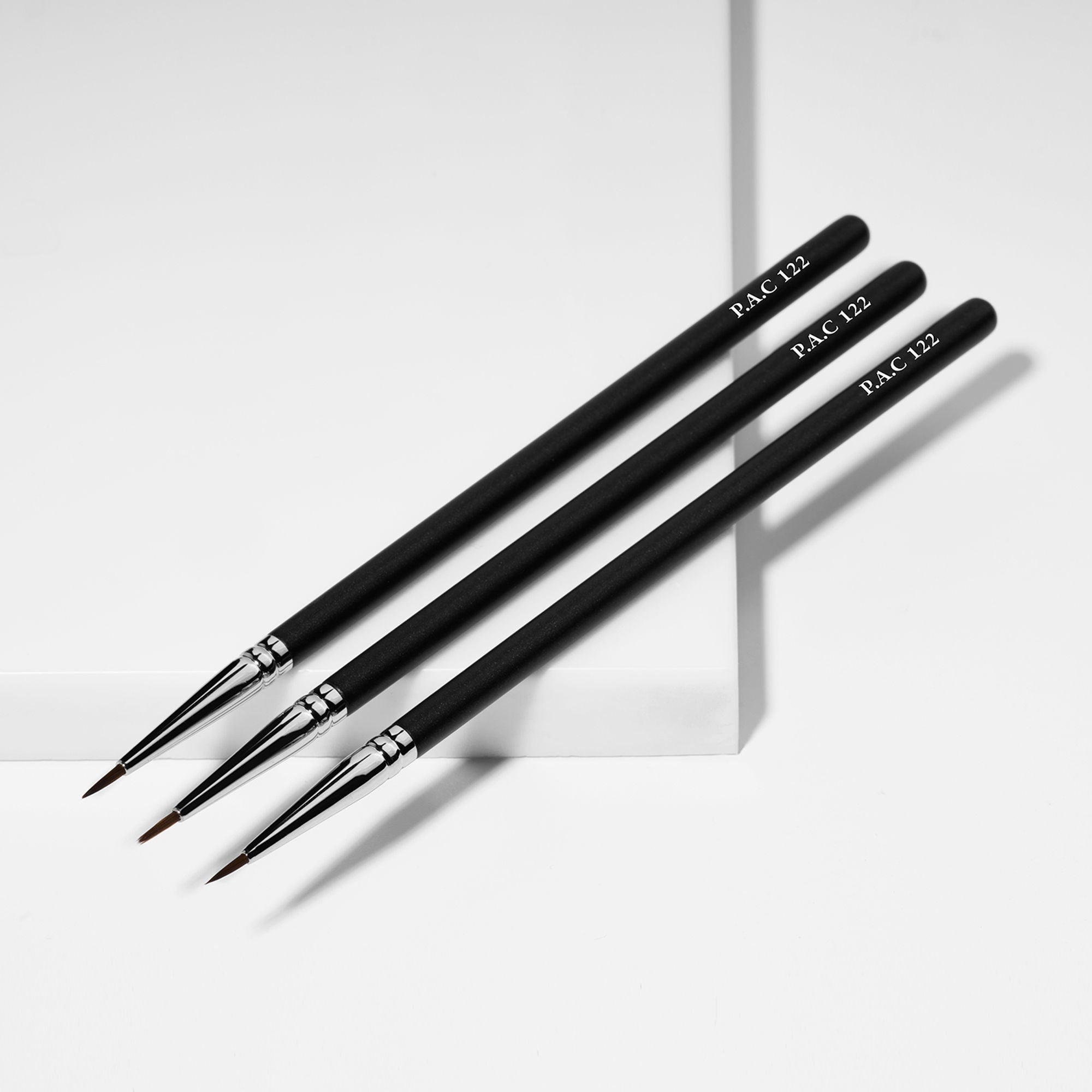 PAC Studio Eyeliner Brush - 122