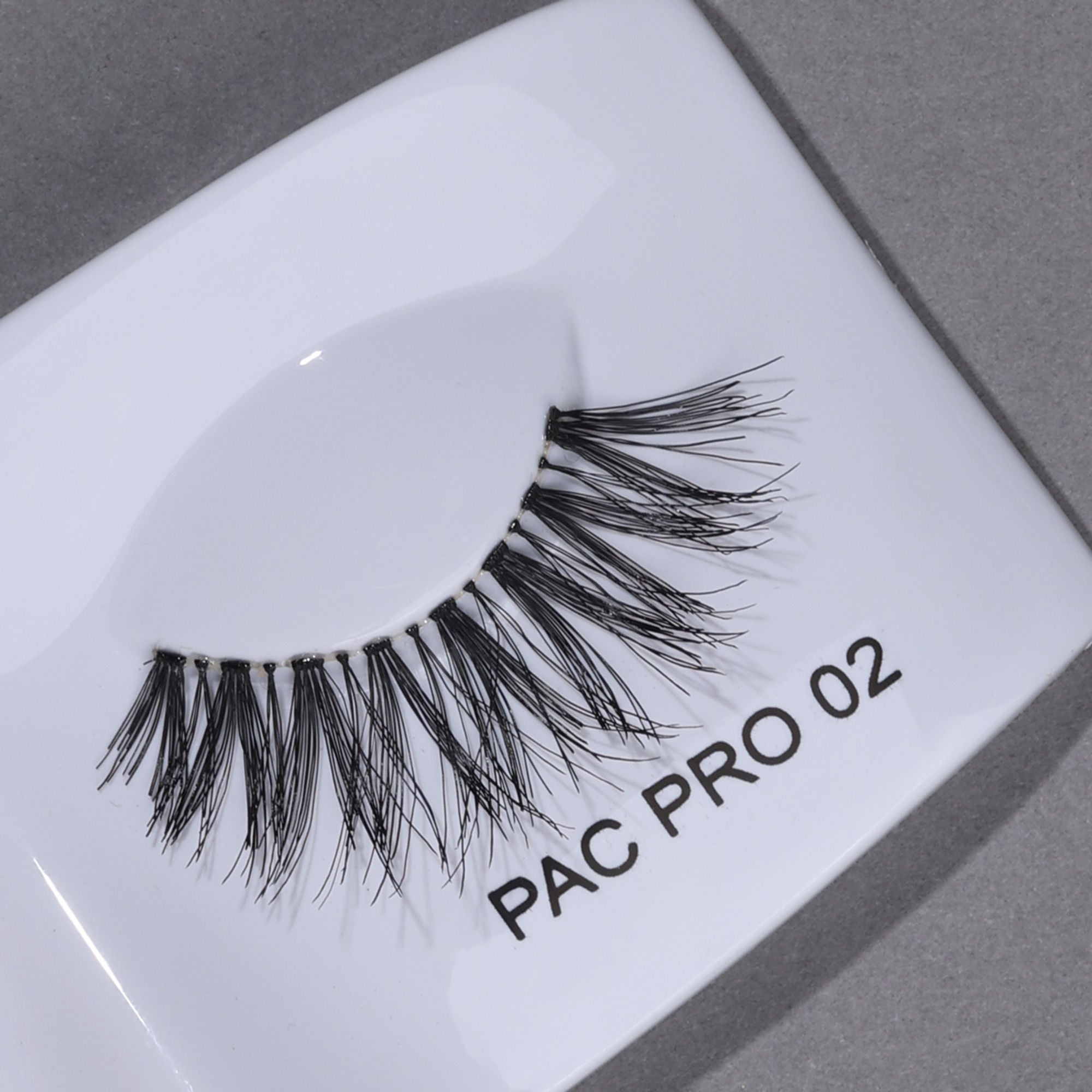 PAC Studio PRO Tapered Lash - PRO02