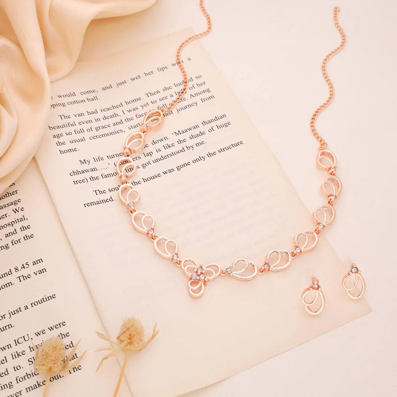 Tehzeeb Creations gold pleated choker white stone nacklace with stud earrings THZ265