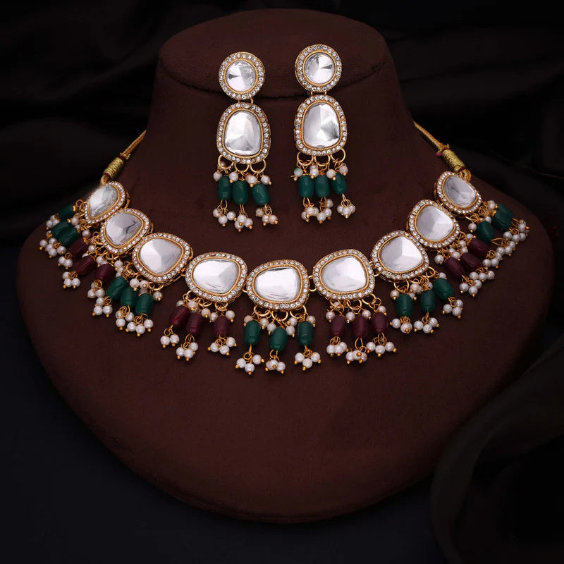 Tehzeeb Creation gold pleated kundan green & maroon colour nacklace with earrings THZ305