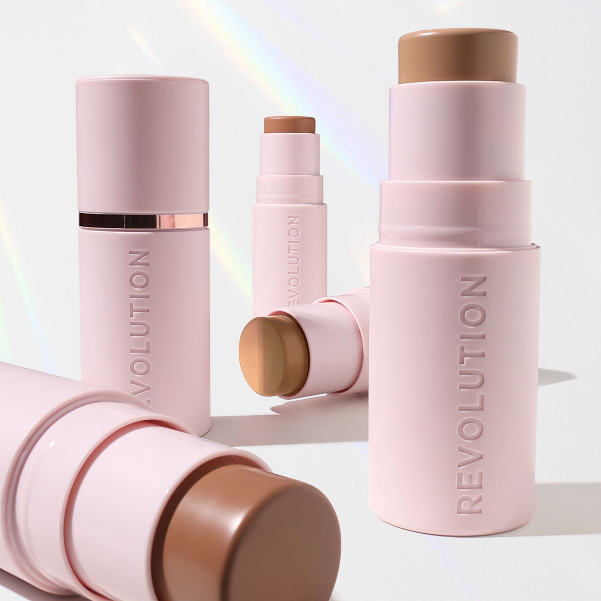 Makeup Revolution Skin Silk Bronzer Stick - Fair Sand