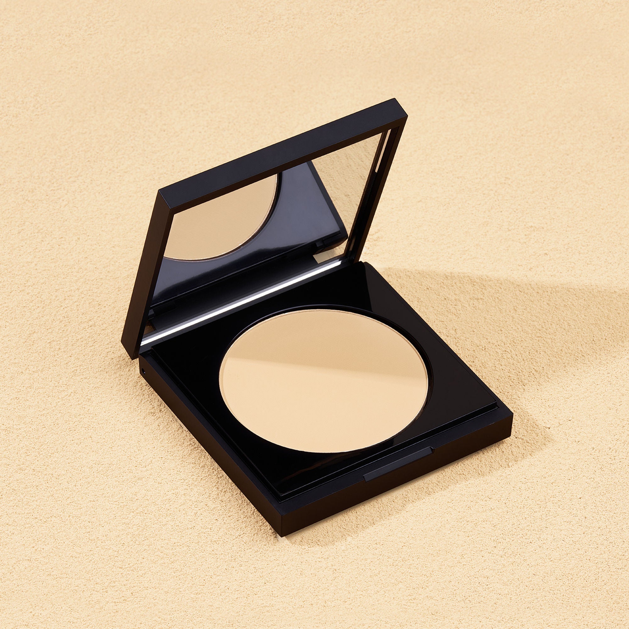 PAC Studio Spotlight Compact Powder - 05 Almond