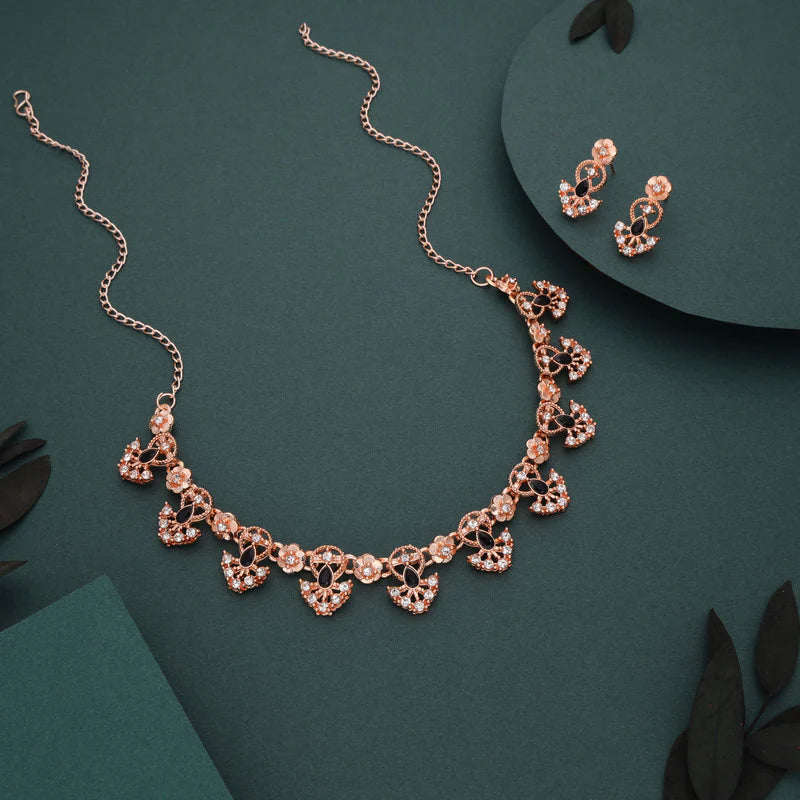 Tehzeeb Creation gold pleated black colour nacklace with earrings THZ348