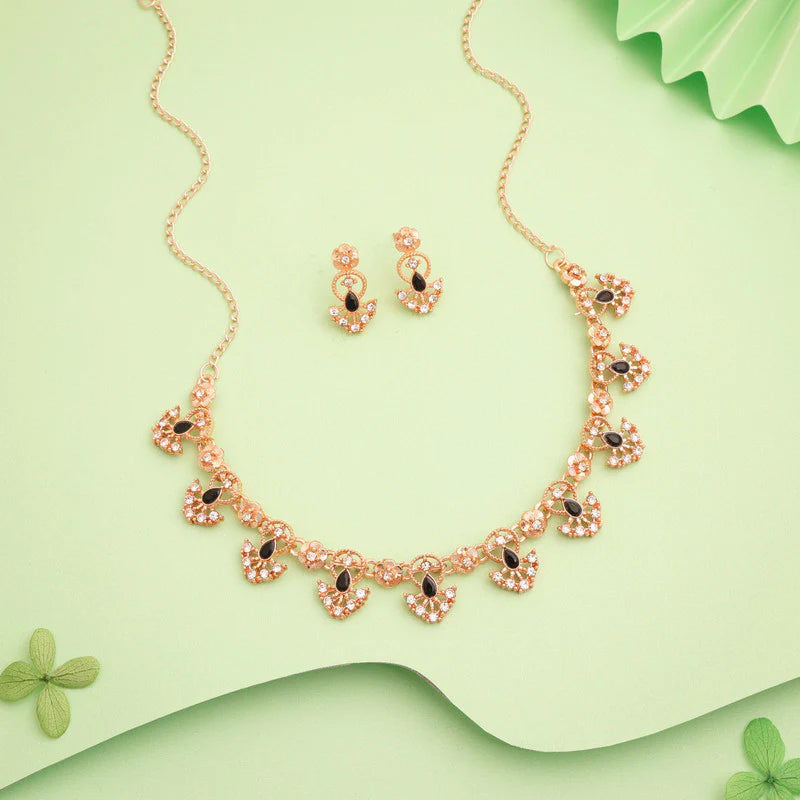 Tehzeeb Creation gold pleated black colour nacklace with earrings THZ348