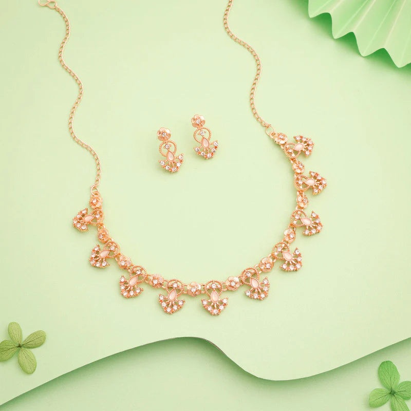 Tehzeeb Creation gold pleated white colour nacklace with earrings THZ350