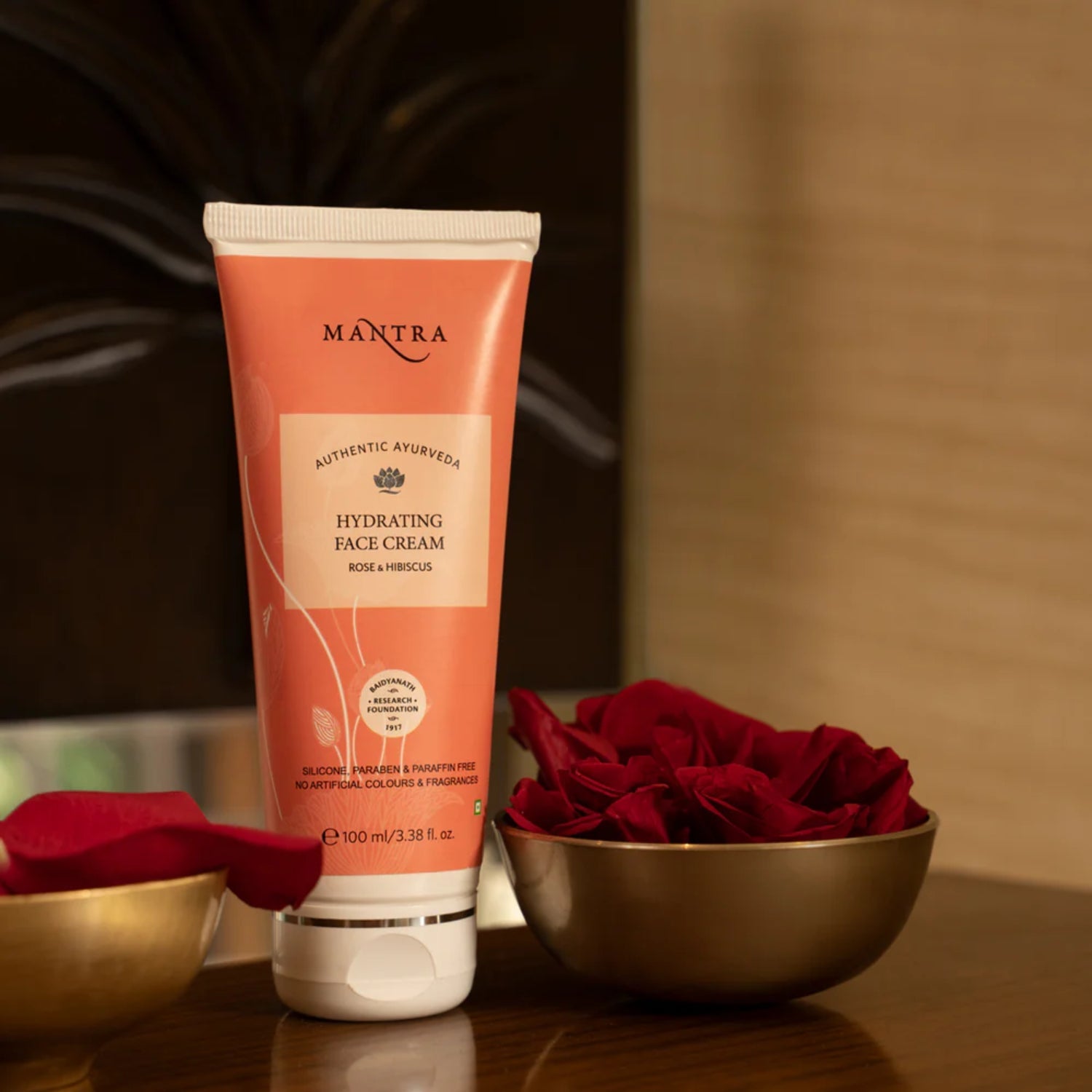 Mantra Rose and Hibiscus Hydrating Face Cream - Image 3