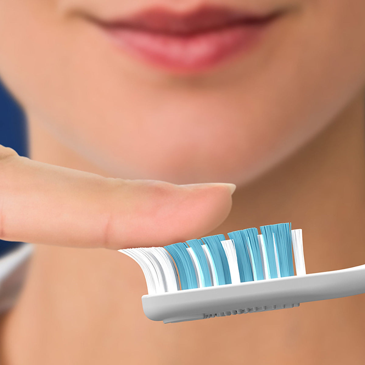 Oral-B Cavity Defense Bacteria Fighter Toothbrush - Soft (Pack of 6)