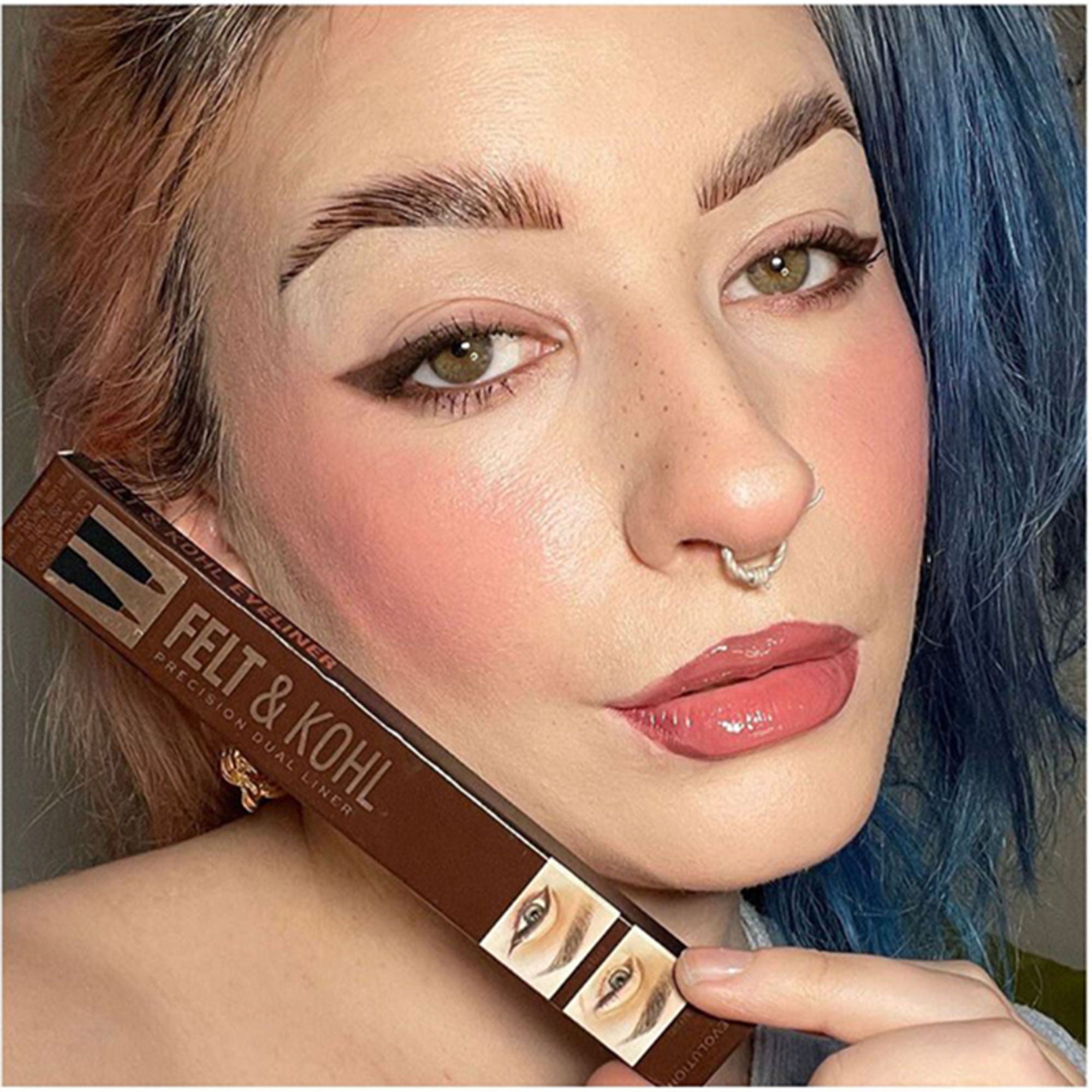 Makeup Revolution Eyeliner - Brown