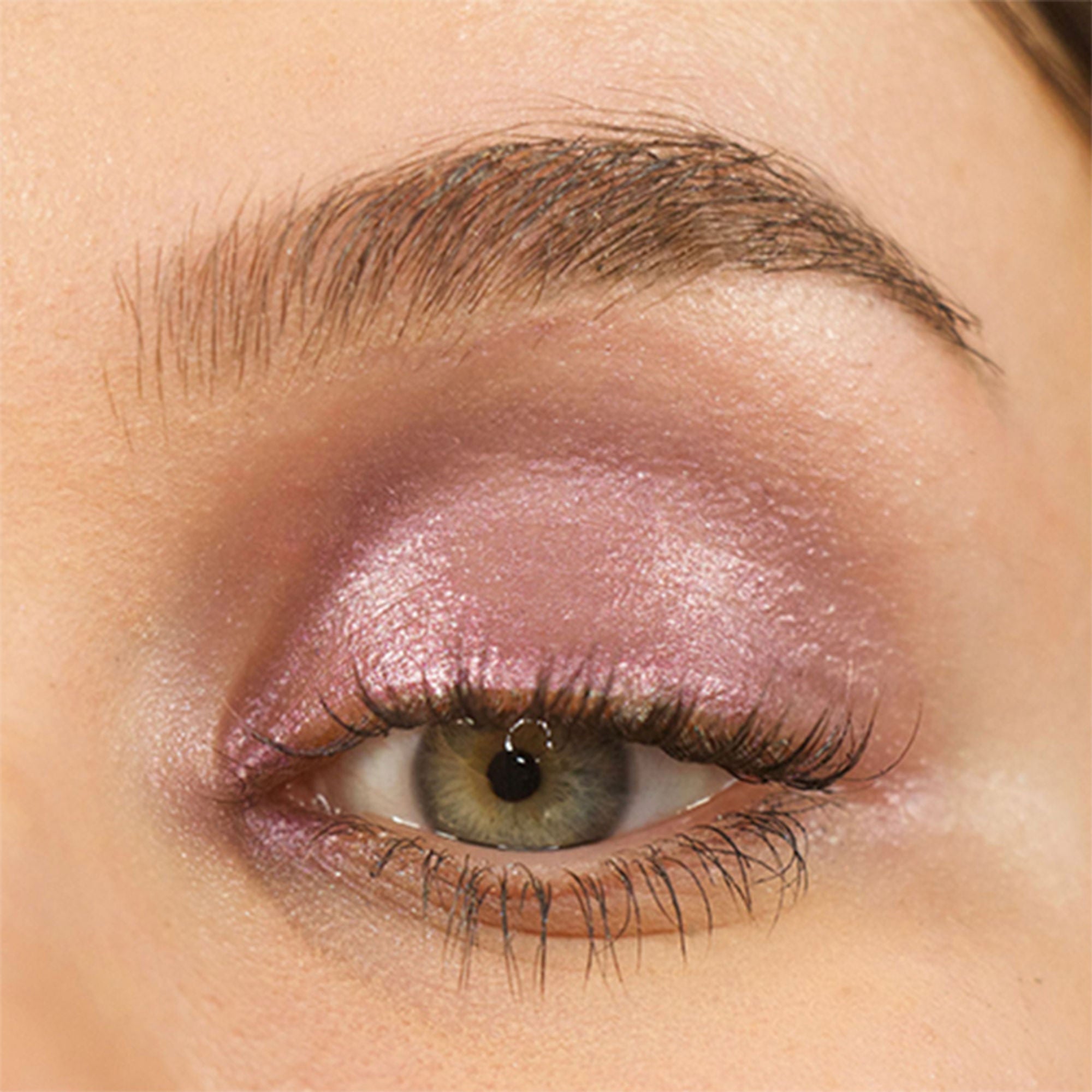 Makeup Revolution Lustre Wand Shadow Stick - Euphoric Lilac