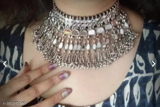 WOMENS SILVER COLOUR OXIDISED NACKLACE SET WITH MIRROR WORK THZ081