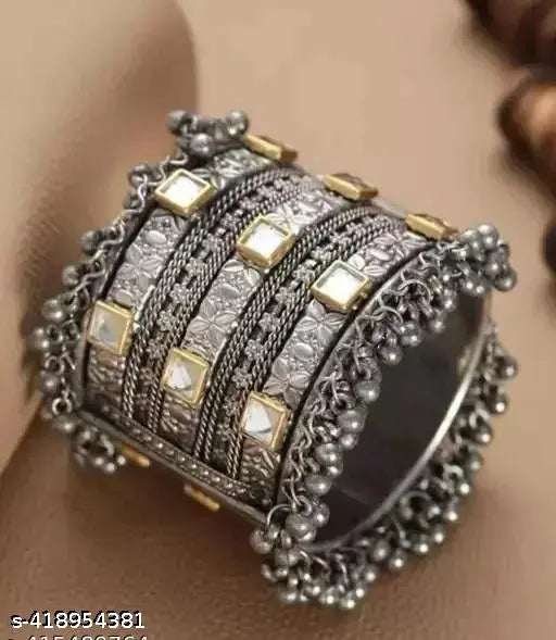 WOMENS OXIDISED AFGHANI STYLE BANGLE (KADHA) WITH GHUNGHROO