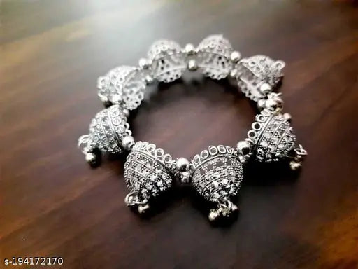WOMENS TRADITIONAL SILVER COLOUR OXIDISED BANGEL THZ073