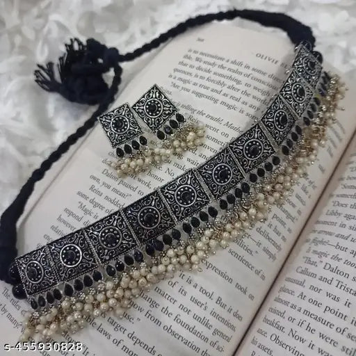 WOMENS SILVER COLOUR OXIDISED NACKLACE WITH BLACK PEARL THZ074