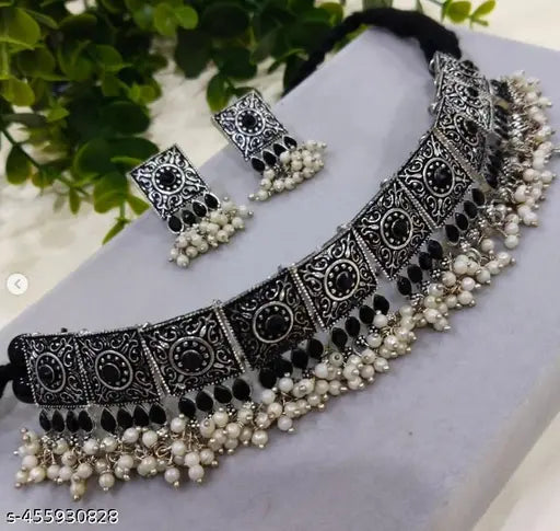 WOMENS SILVER COLOUR OXIDISED NACKLACE WITH BLACK PEARL THZ074