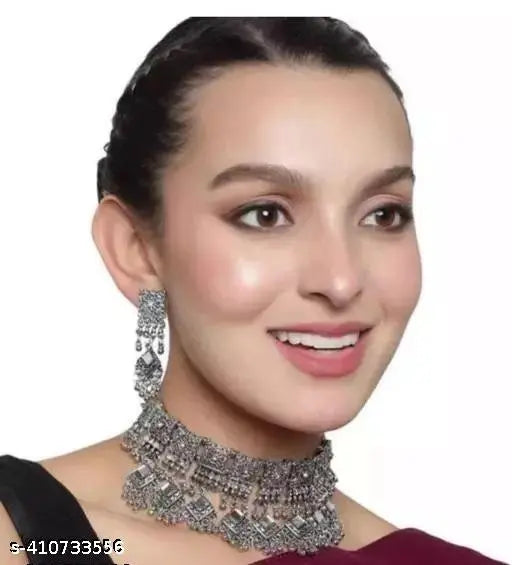 WOMENS SILVER COLOUR OXIDISED NACKLACE SET WITH MIRROR AND BEADS THZ080