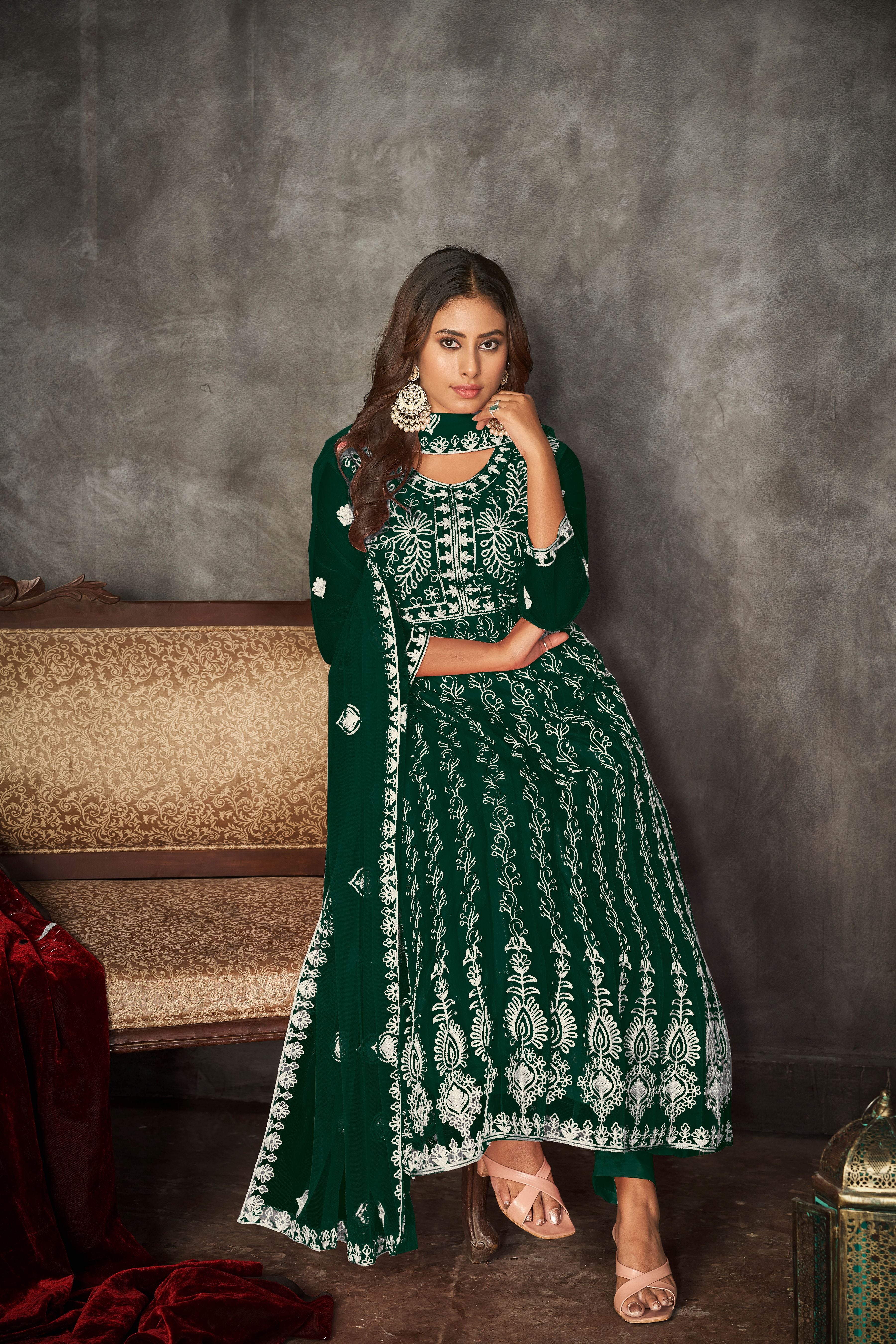 Aastha Green Dupatta with Net top fabric Santoon Net Bottom fabric