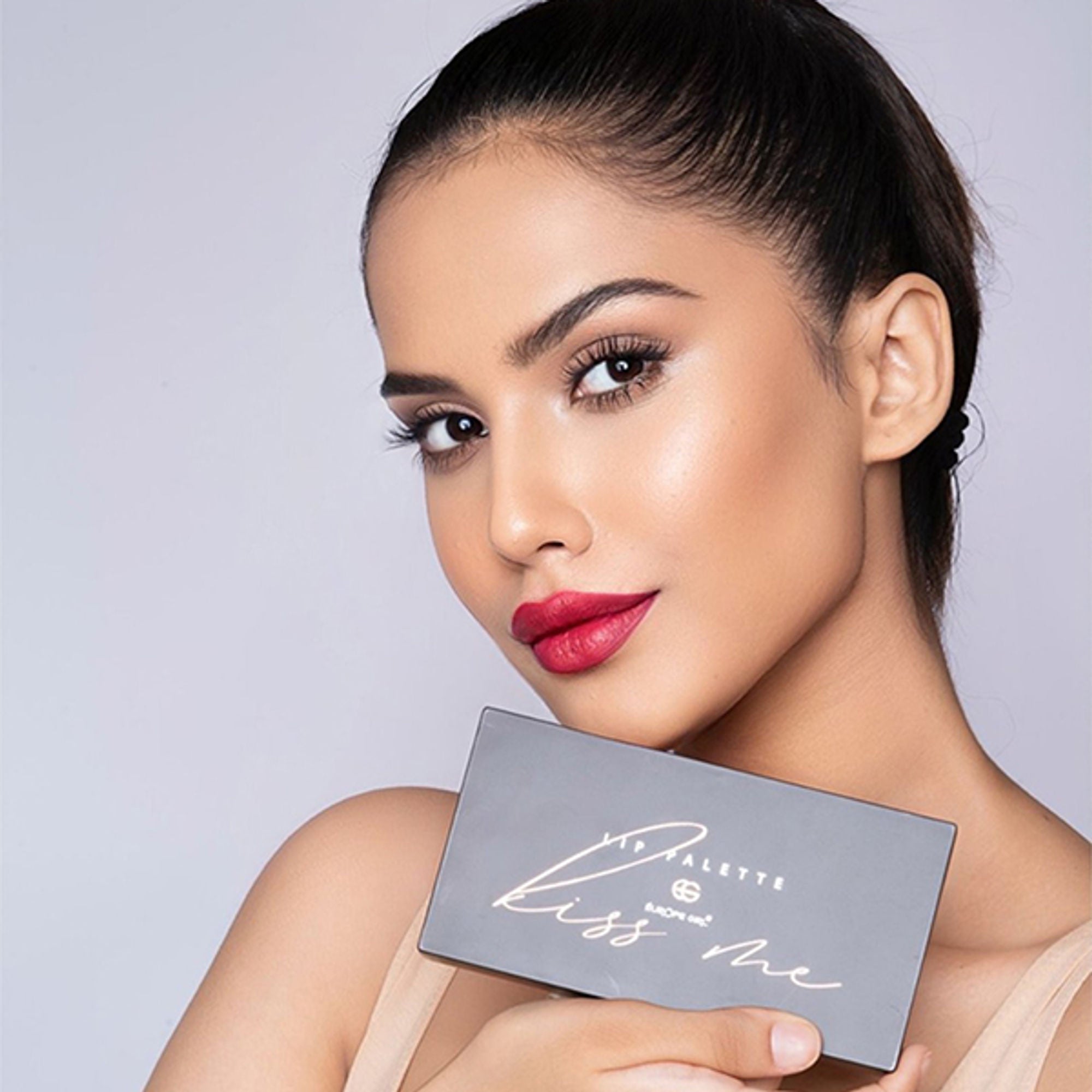 Europe Girl Kiss Me Lip Palette