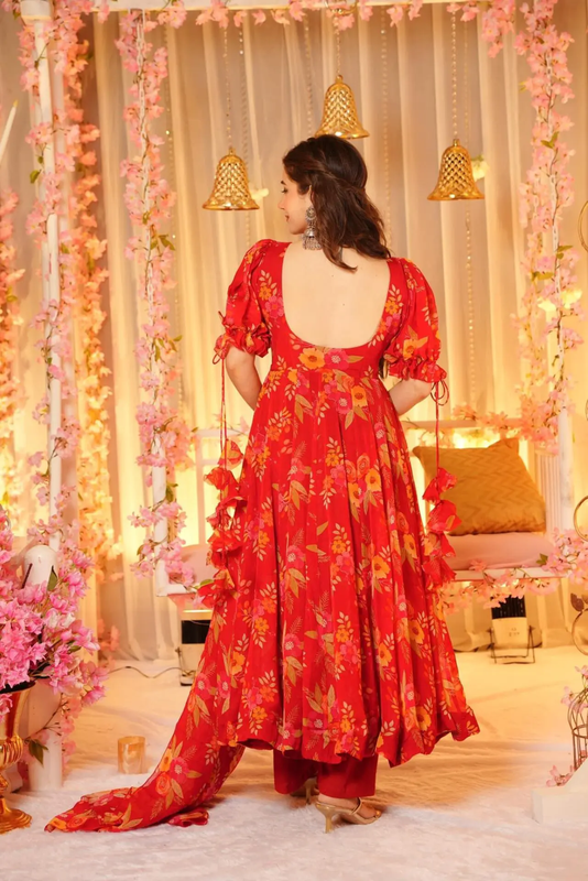 Aastha fashion Multi Dupatta with Tebby Slik kurti fabric