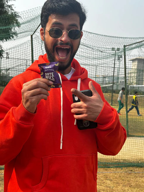 Gladful Date Nut Squares - Cocoa & Cashew: 8 Bars