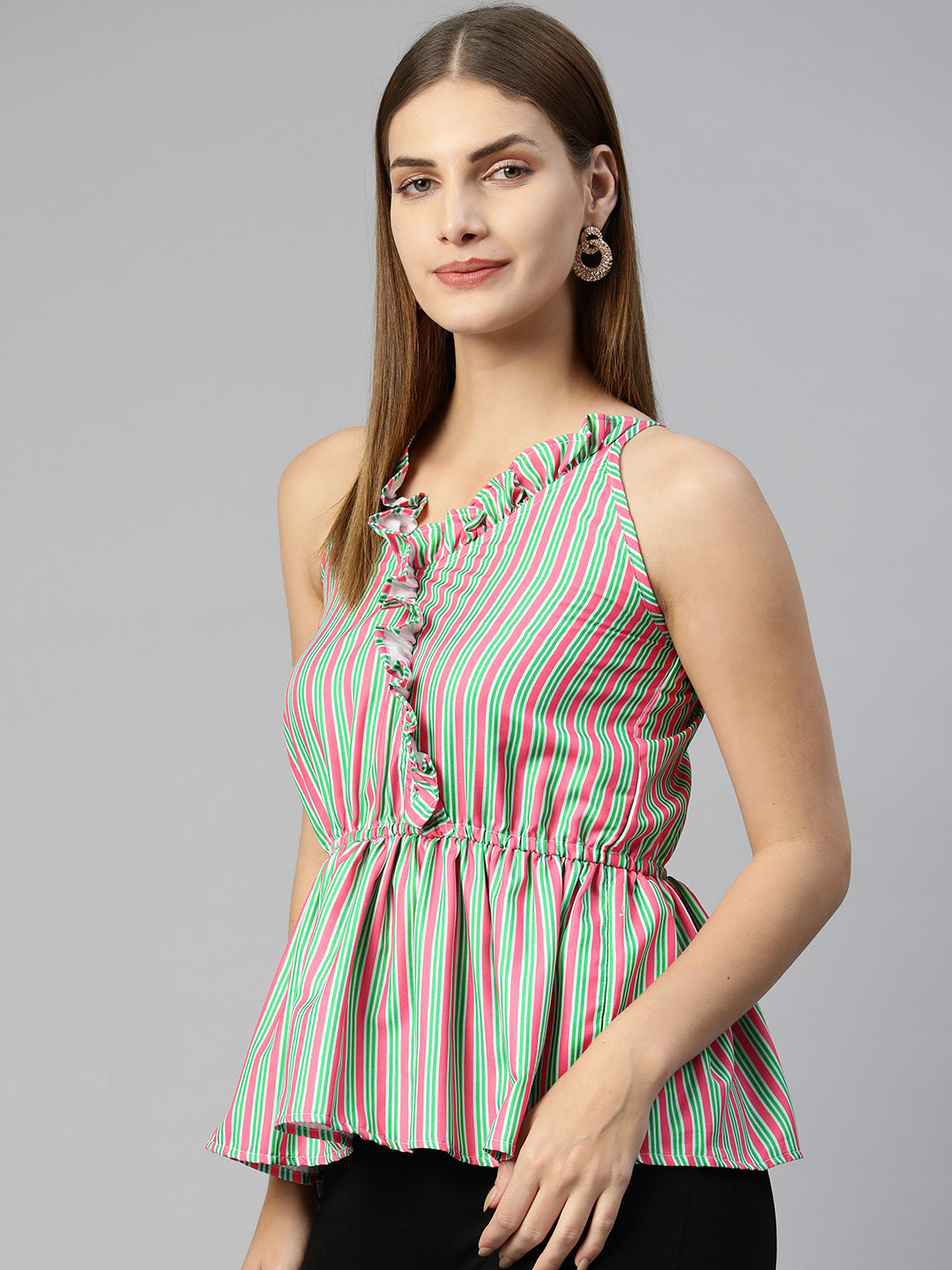 Women Printed crop top with frills