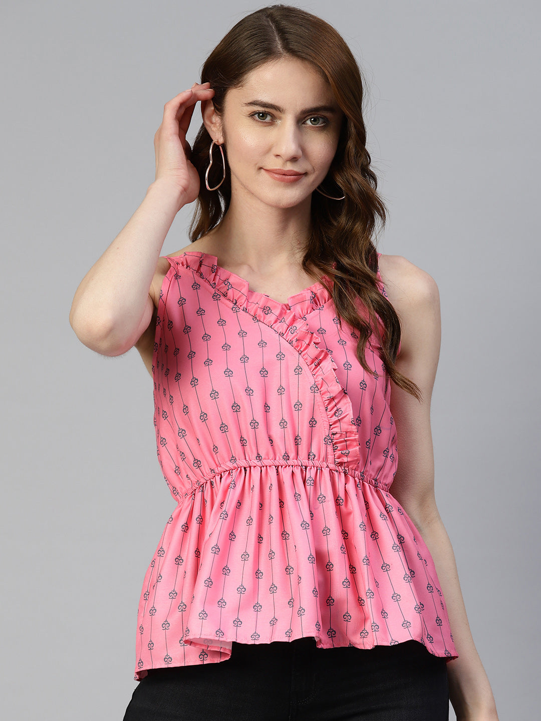 Women Printed crop top with frills