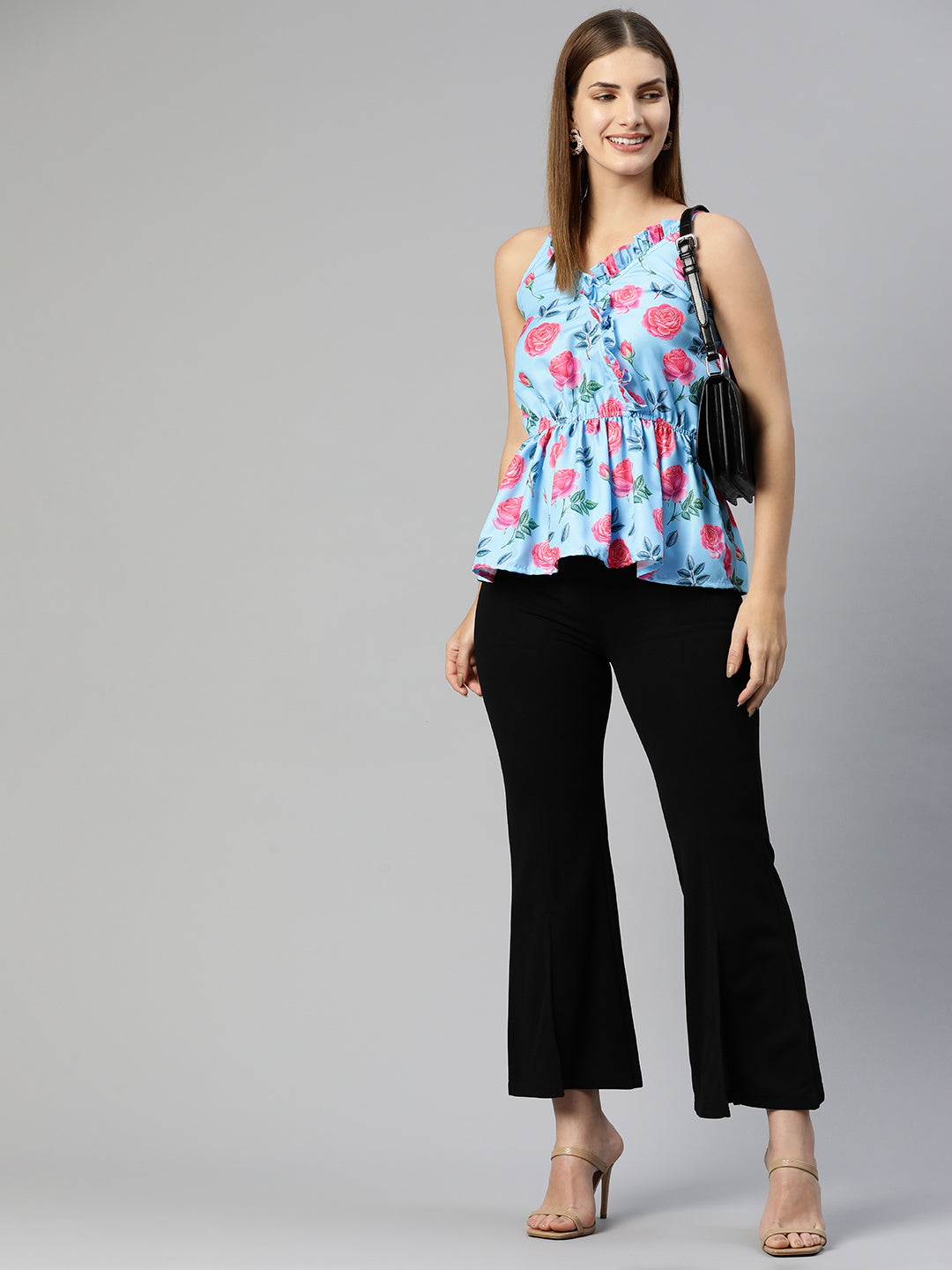 Women Printed crop top with frills