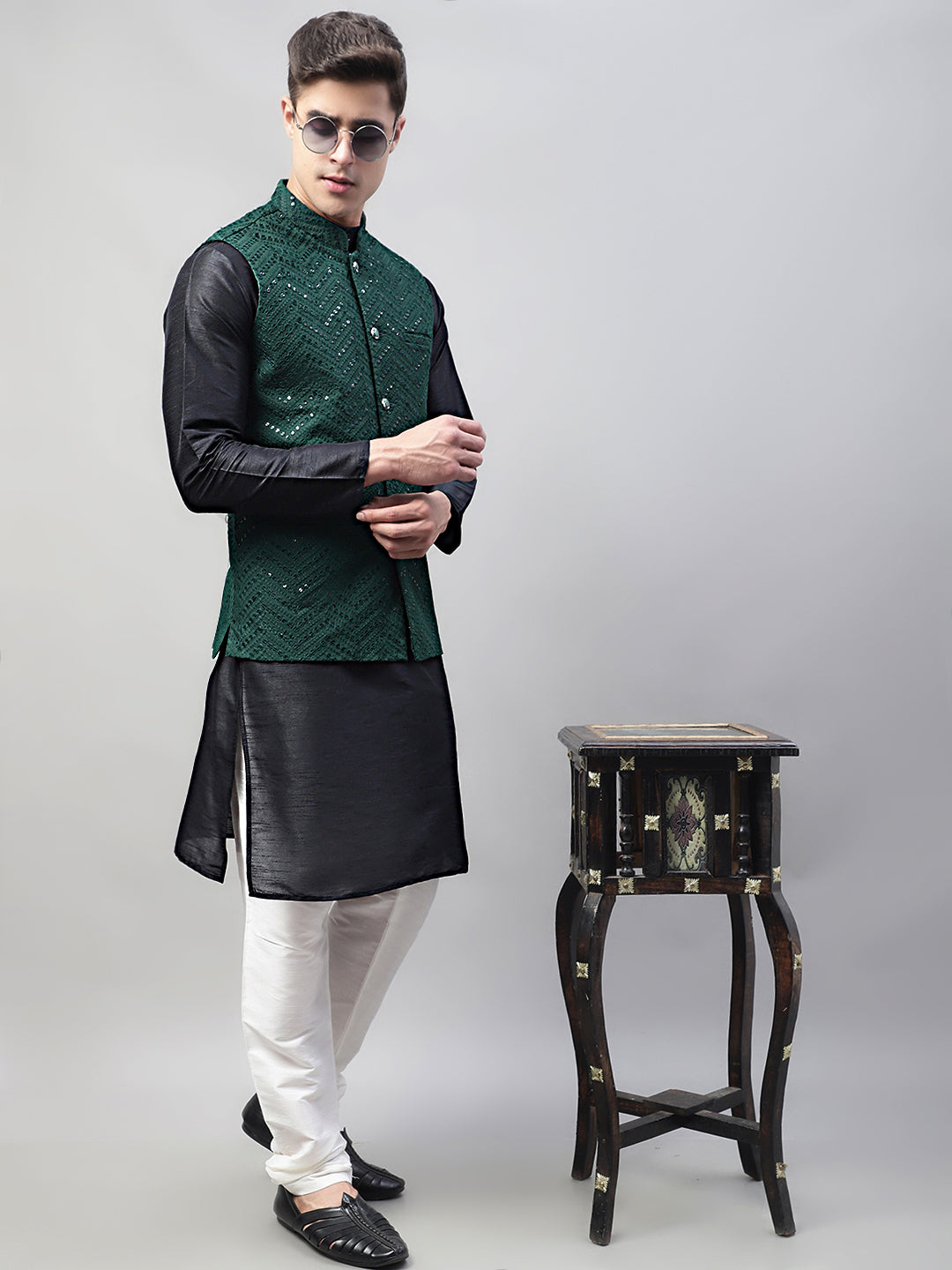 Men Black Solid Kurta Pyjama with Olive Green Embroidered Nehru Jacket