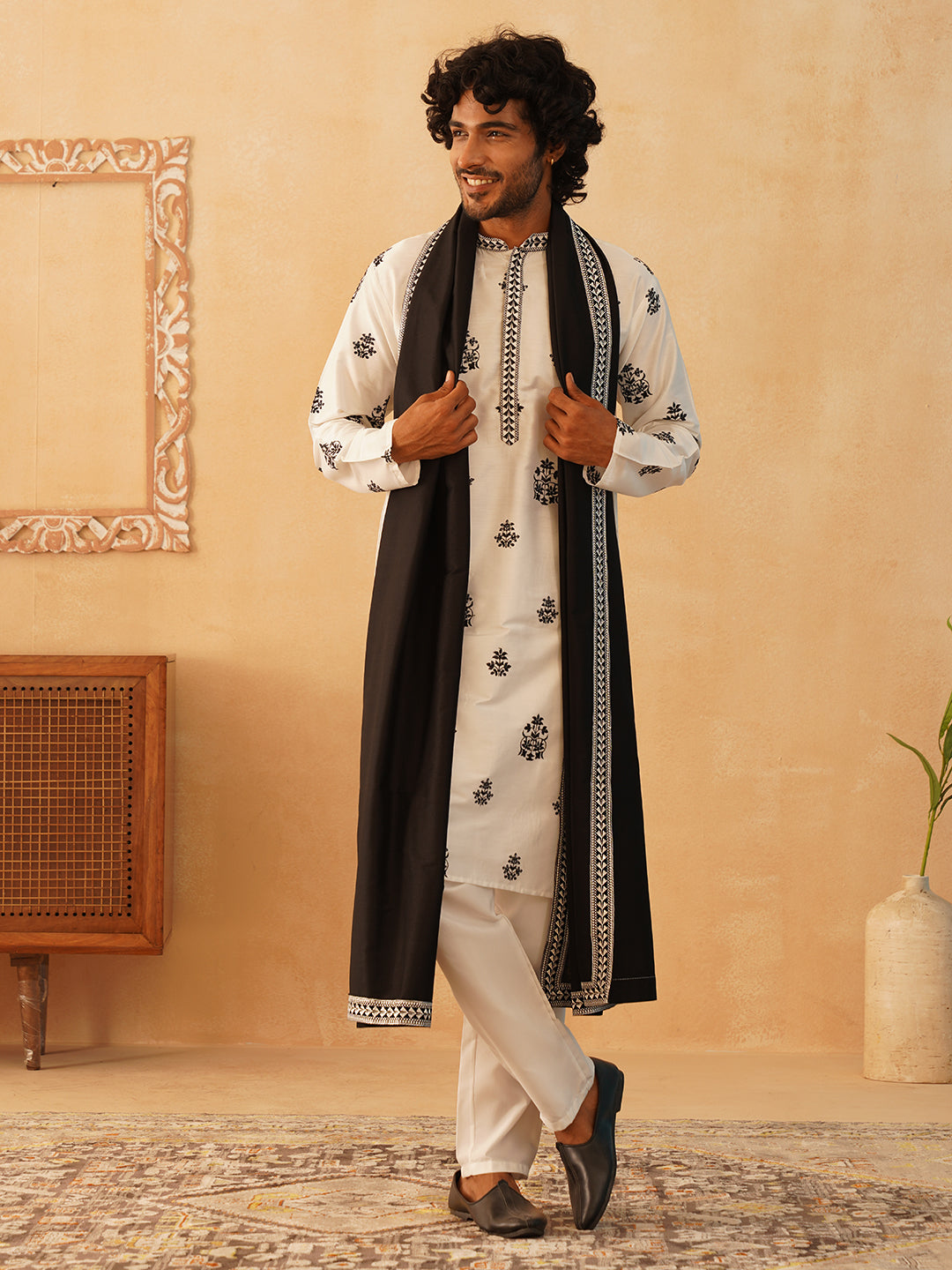 Embroidered & Sequins Kurta Pyjama