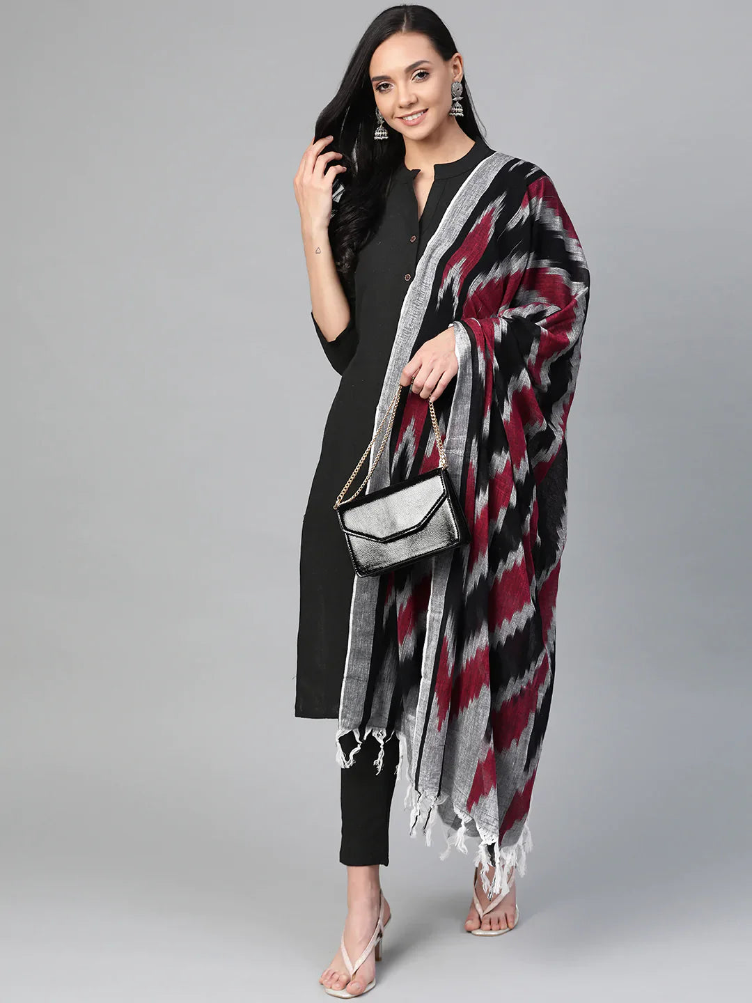 Jompers Women Black & Grey Solid Kurta with Trousers & Dupatta ( JOKS D17Grey 1362 Black )