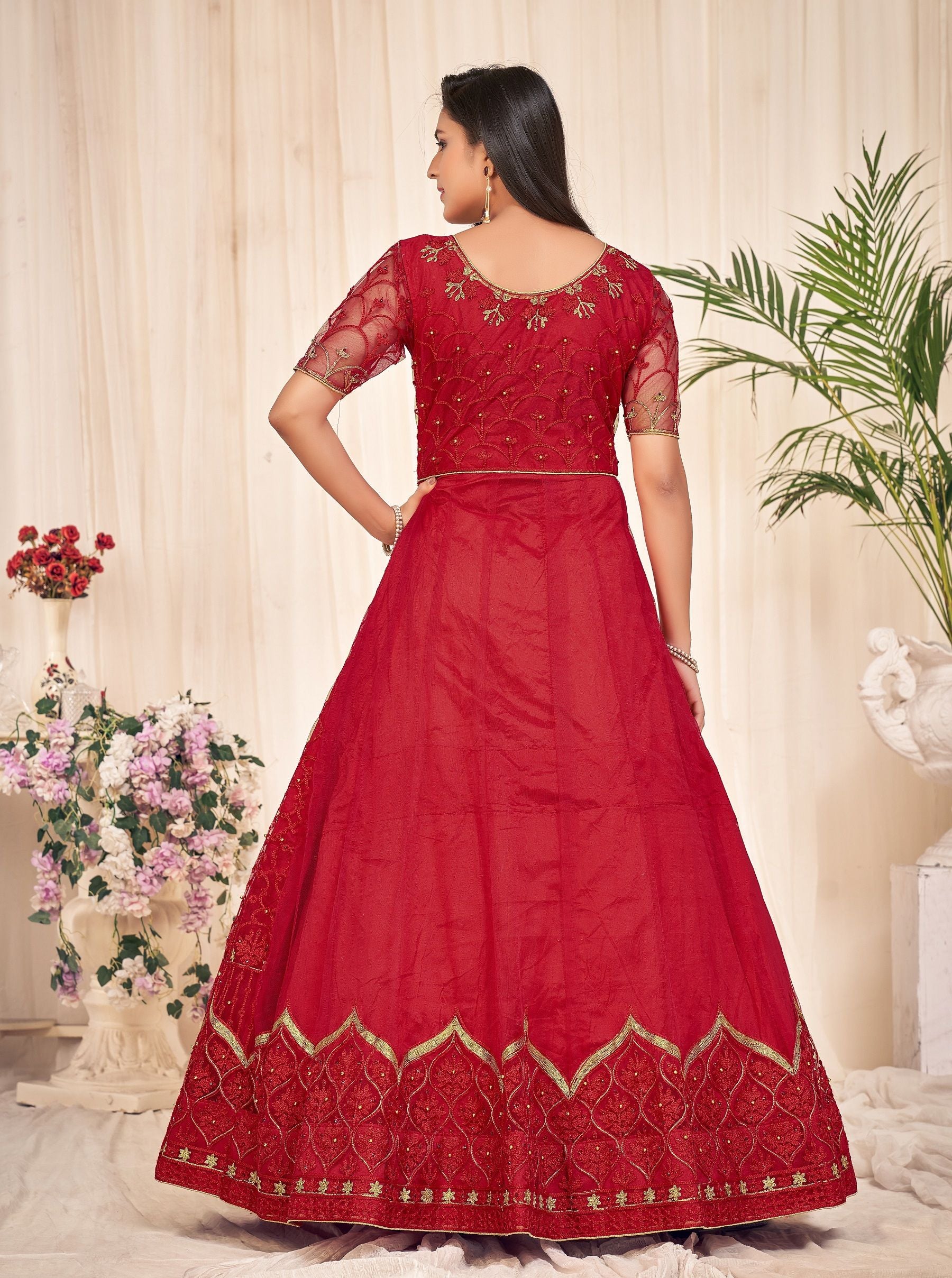 Aastha Red Dupatta with Net top fabric Crepe Bottom fabric