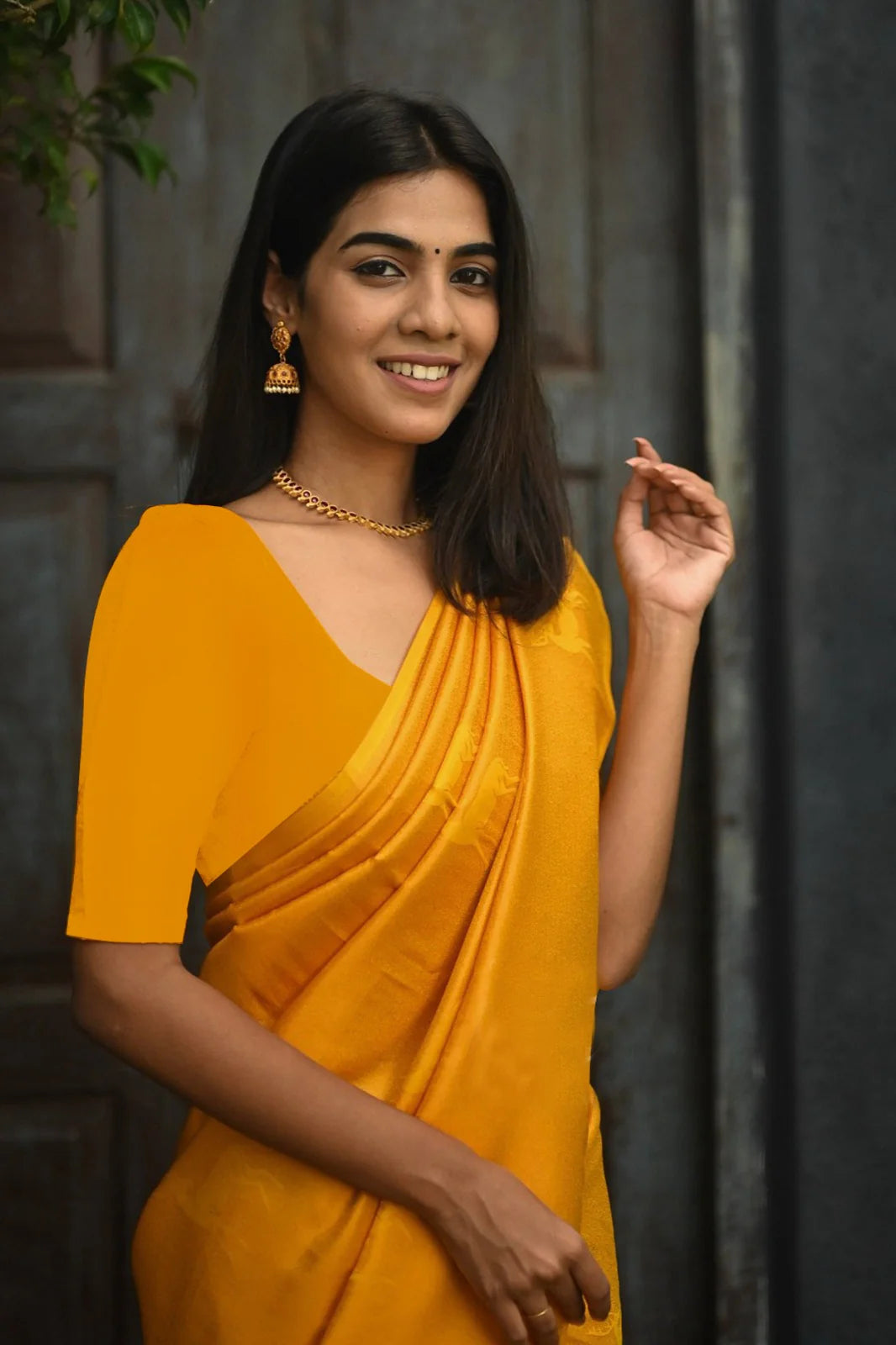 Vamika Weaving Banarasi Jacquard yellow Kanjivaram Saree