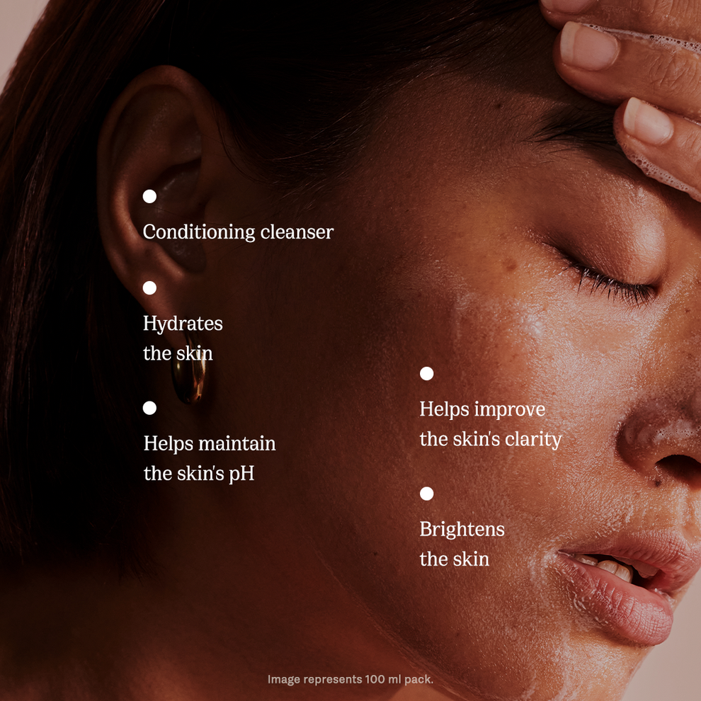 82°E By Deepika Padukone Lotus Splash | Cleanser with Lotus and Bioflavonoids