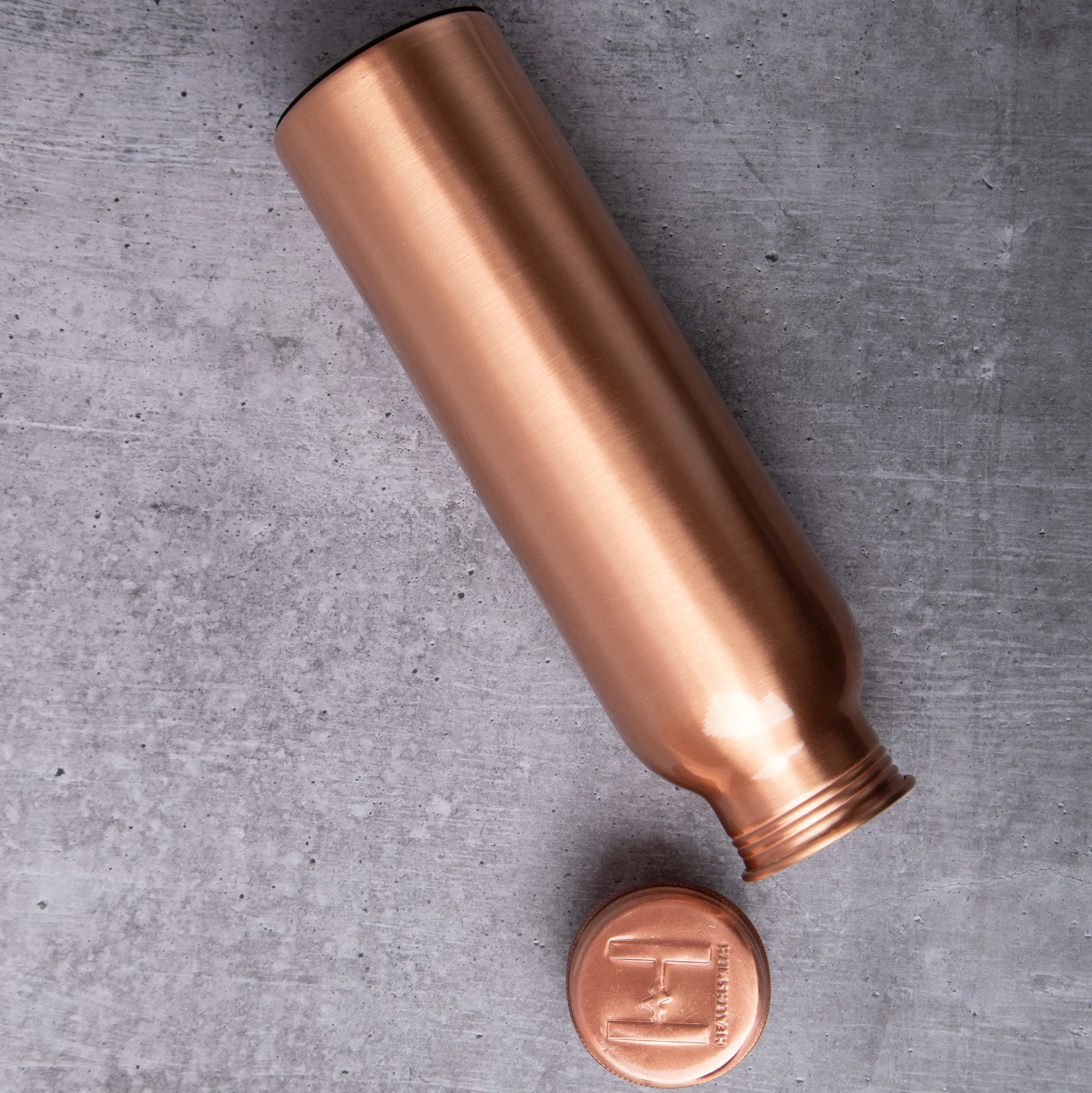 Health Smith Pure Copper Water Bottle | Leak proof Water Bottle, Matte Finish | 1 Litre
