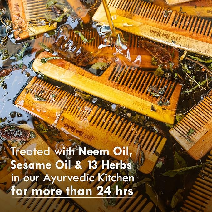 Nat Habit Kacchi Neem Wooden Comb