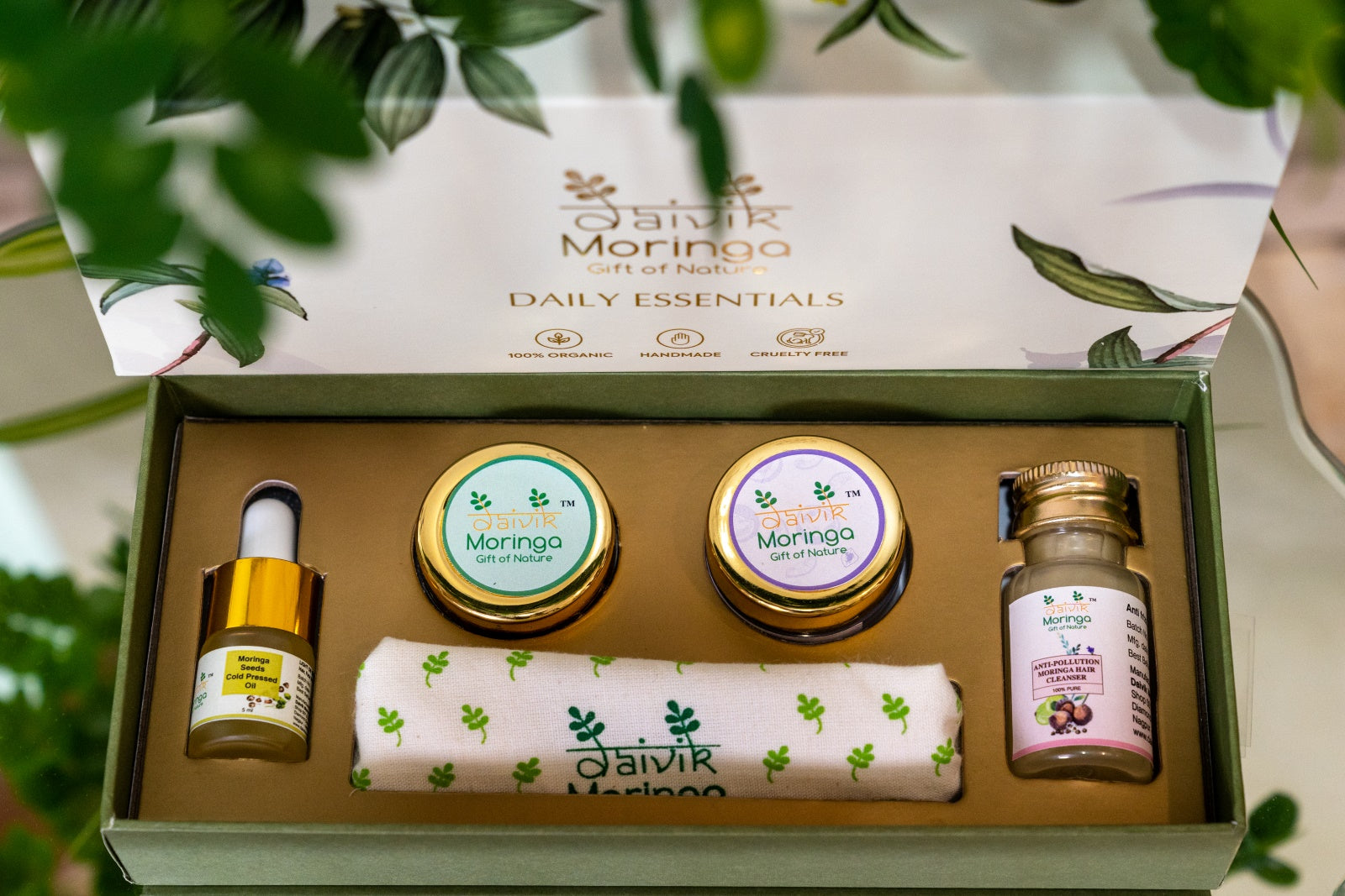 Moringa Travel Kit – Premium Essentials
