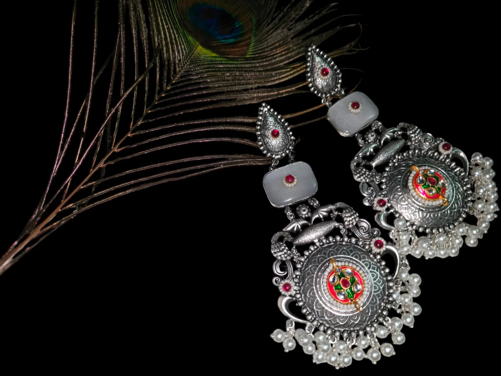 Suvesha Silver Replica Stone Earrings With Monalisa Stone