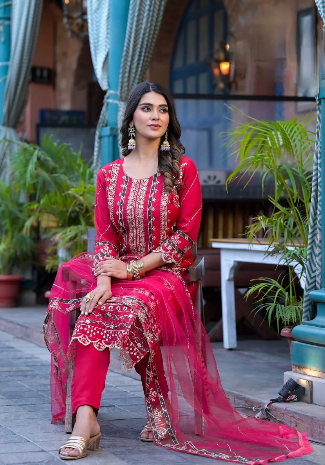 Suvesha Organza Pakistani Suit Set With Embroidery - Red