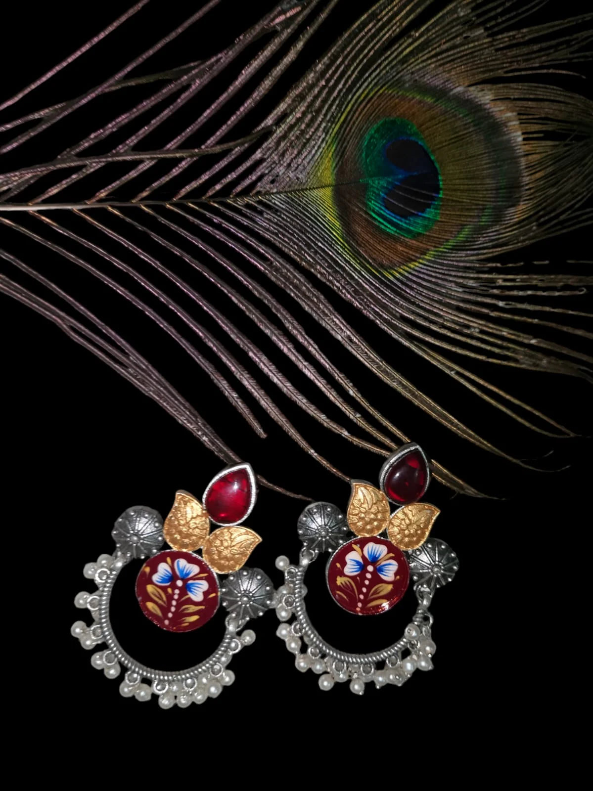 Suvesha Hand-Painted Silver Replica Monalisa Stone Earrings