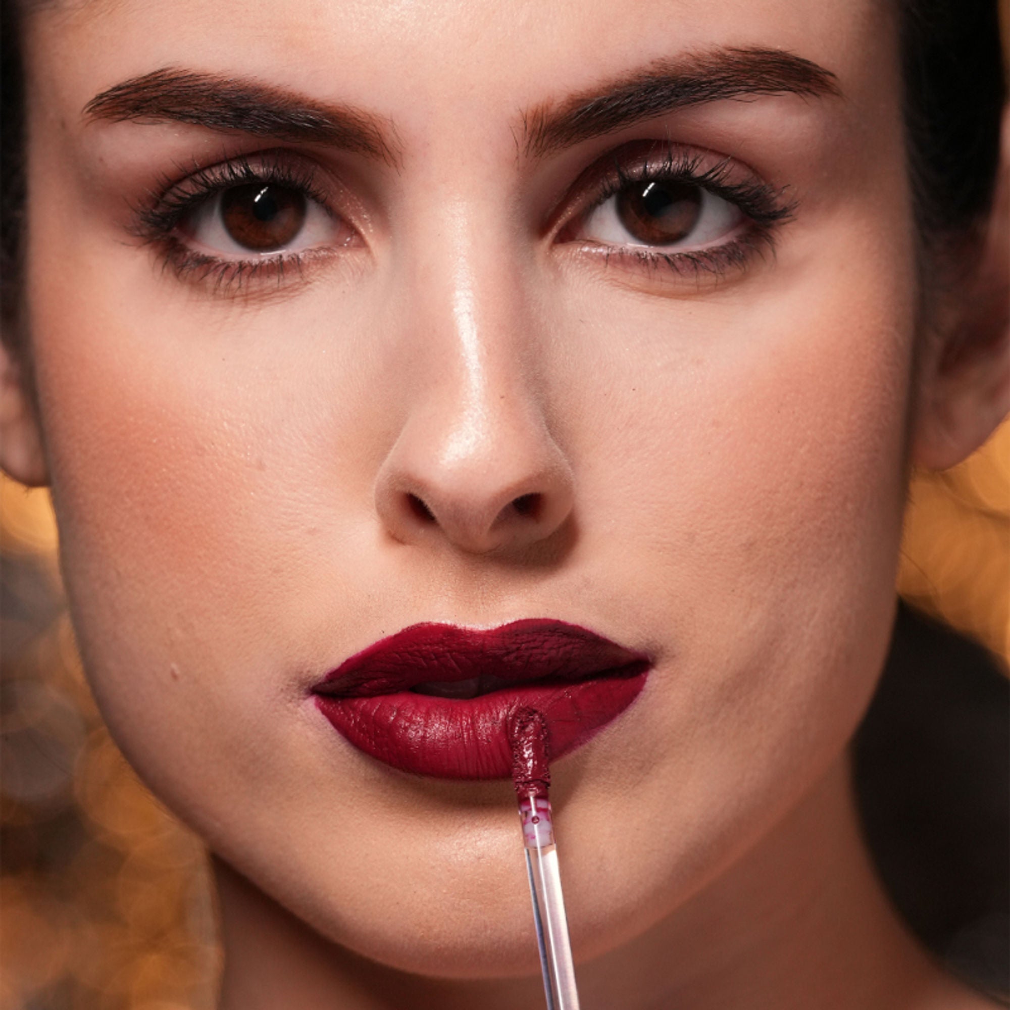 Swiss Beauty Select Turn on Glaze Liquid Lipstick - 3 Spiced Brick