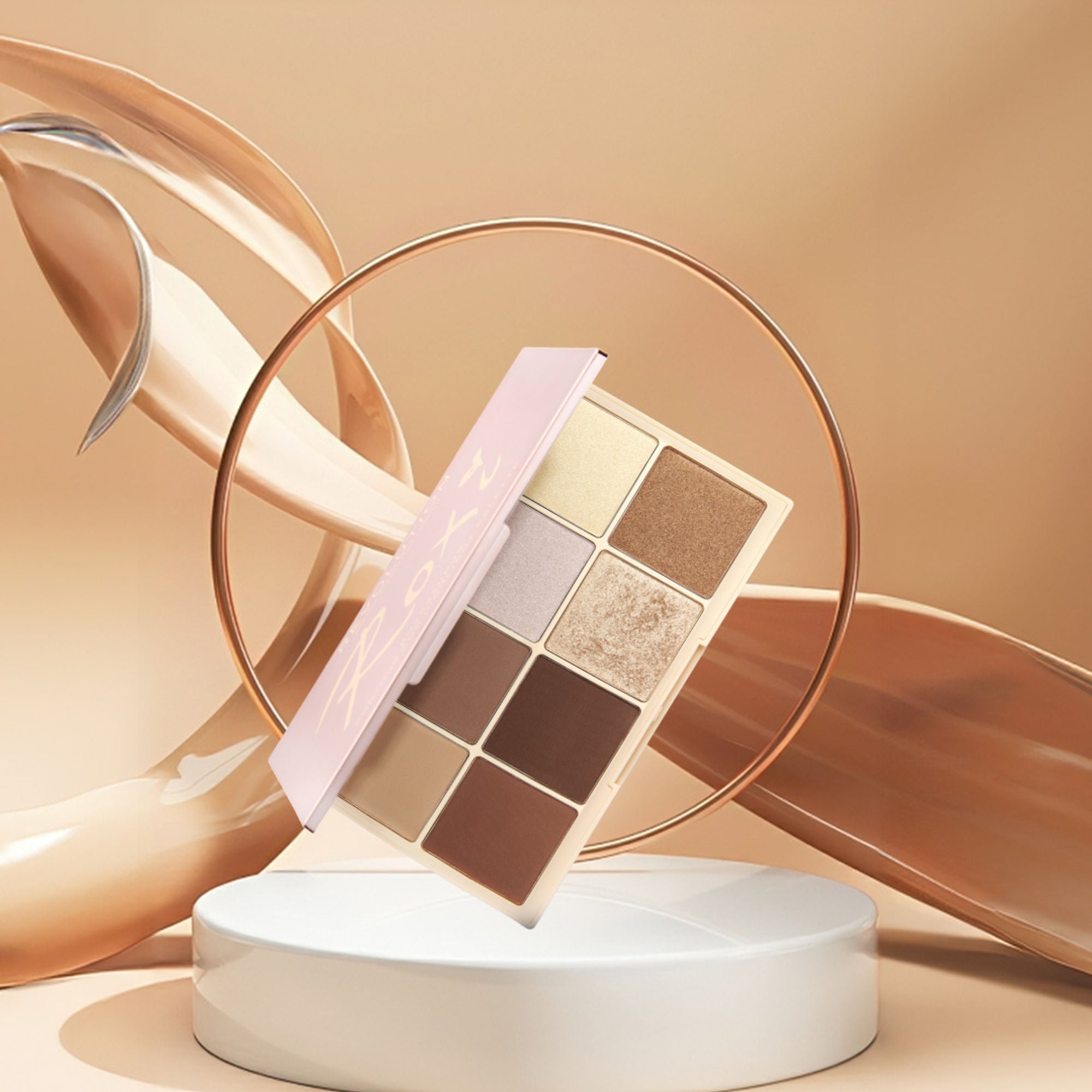 Makeup Revolution X Roxxsaurus Highlight & Contour Palette