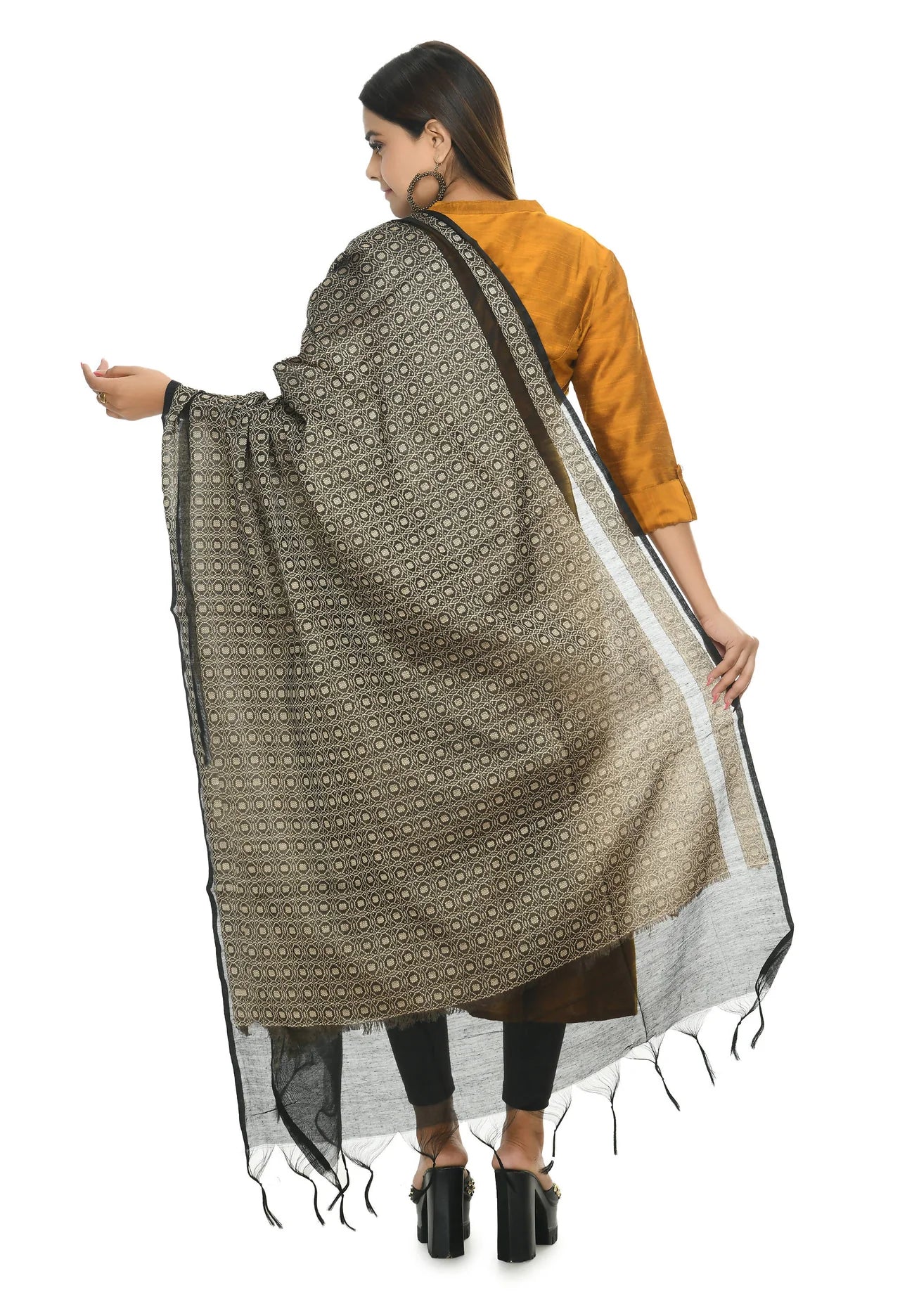 Mominos Fashion Moeza Beautiful Handloom Cotton Black Dupatta