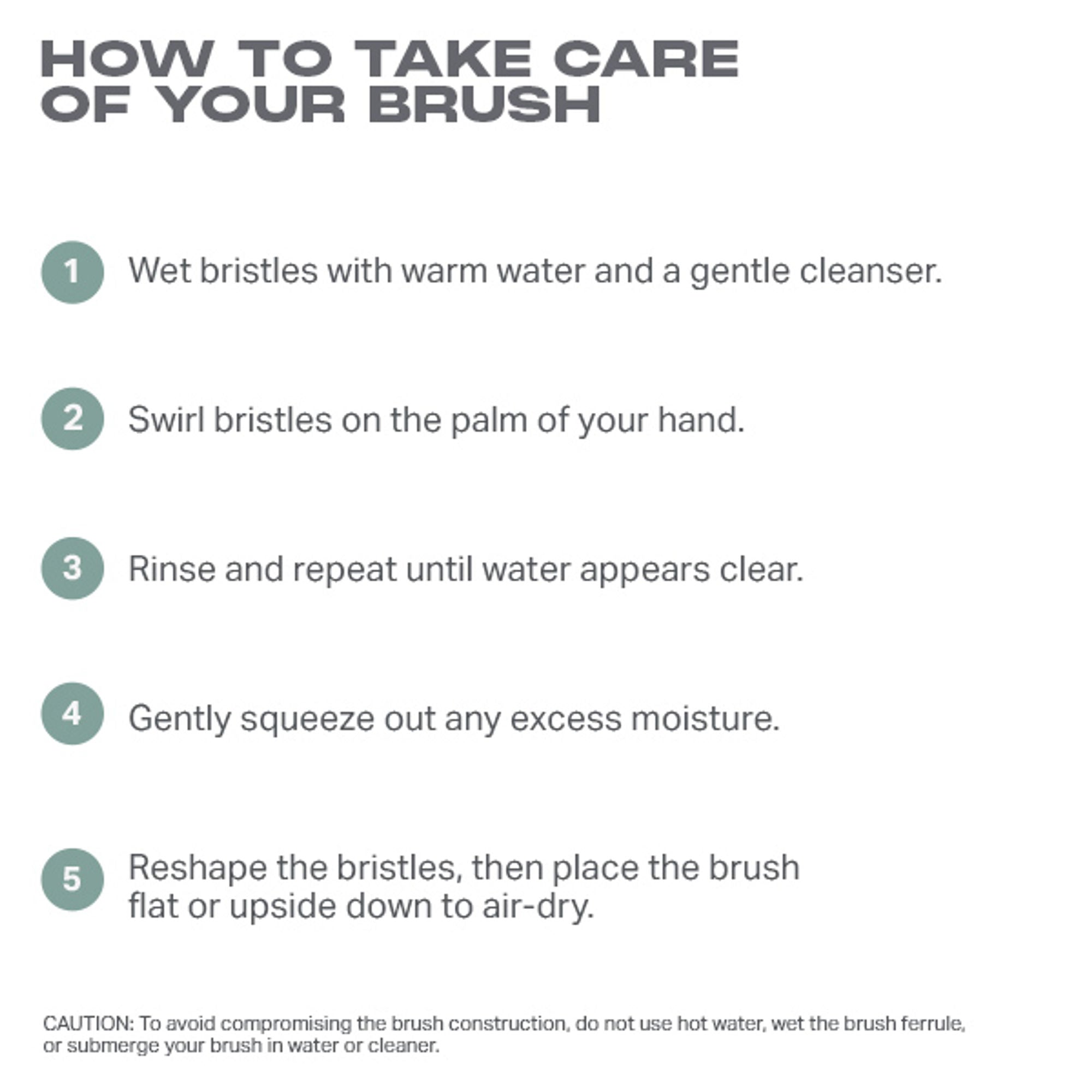 MORPHE M105 Large Domed Foundation & Body Brush