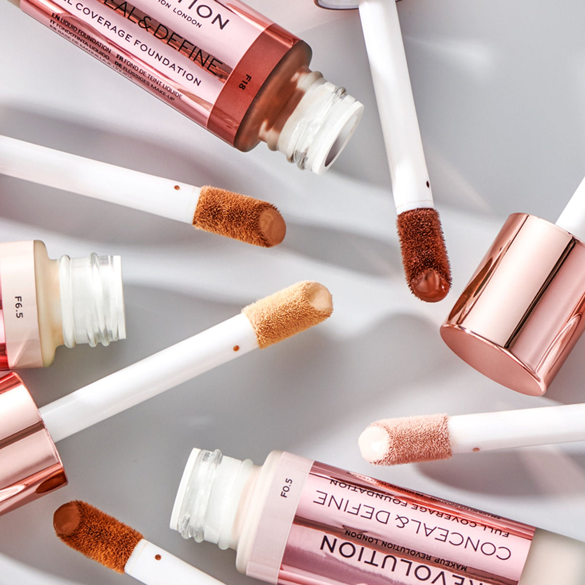 Makeup Revolution Conceal And Define Foundation - F12.5