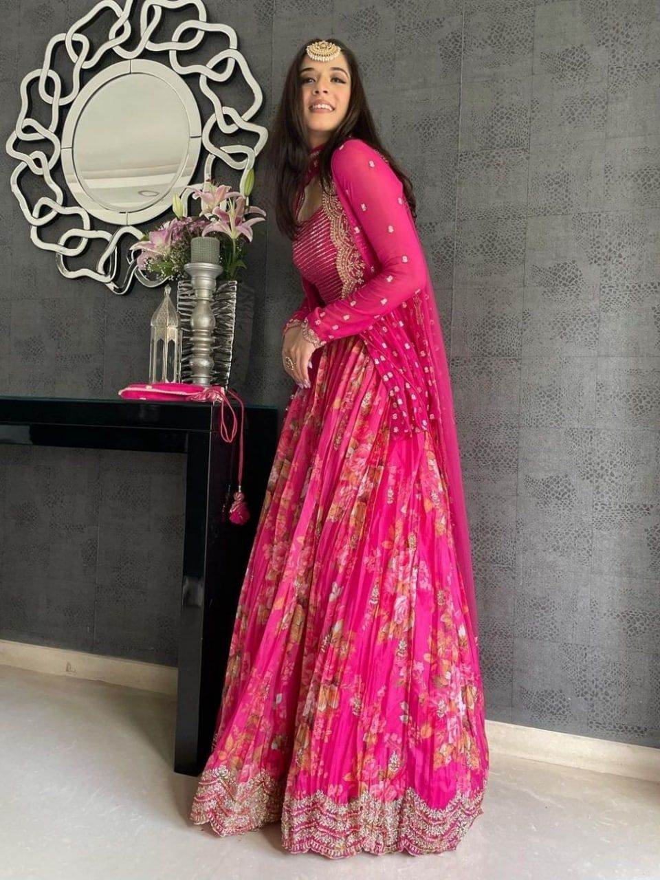 Aastha fashion Red Georgette lehanga blouse Embroidered work - Prithvi Mart