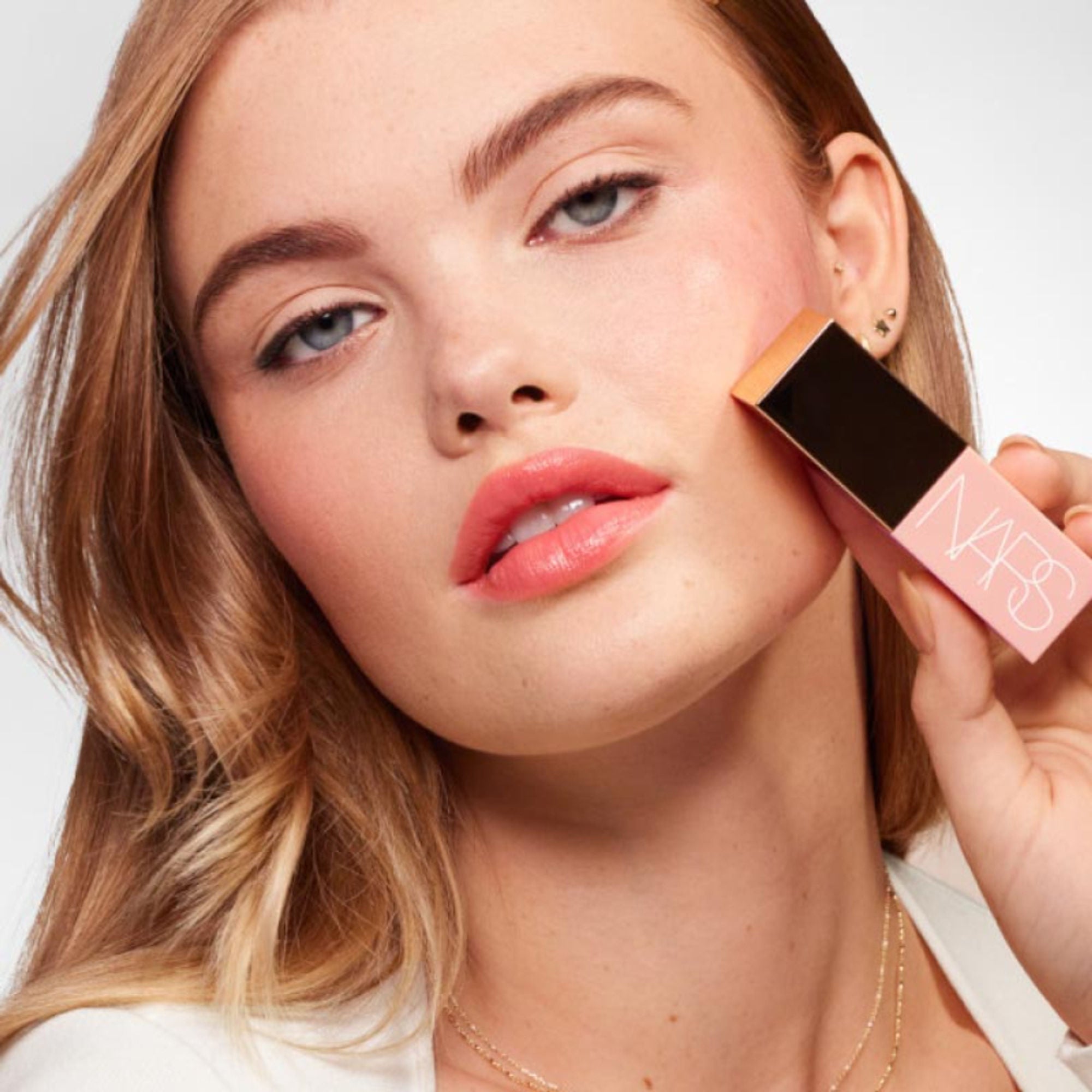 NARS Afterglow Liquid Blush - Behave